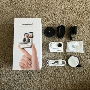 Insta360 Go 3 The Tiny Mighty Action Camera 64 GB